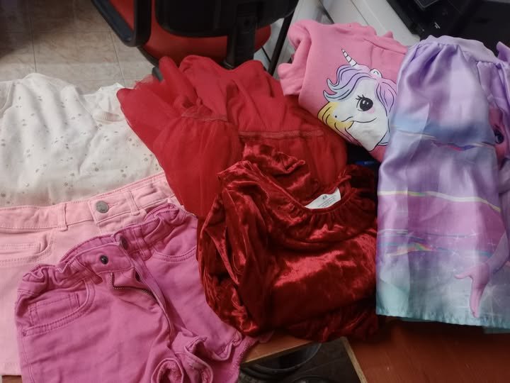 Χαρίστηκαν από την Κουζίνα Αλληλεγγύης Βόλου 