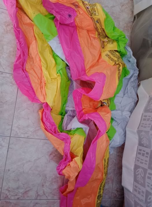 Χαρίστηκαν από την Κουζίνα Αλληλεγγύης Βόλου 