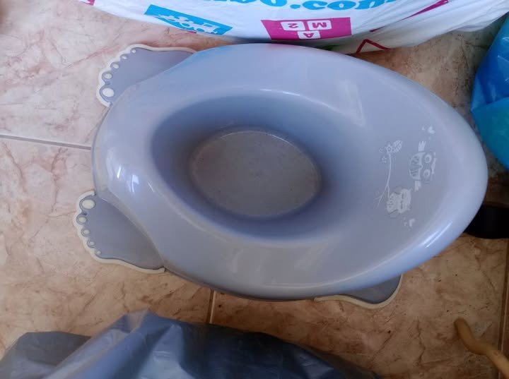 Χαρίστηκαν από την Κουζίνα Αλληλεγγύης Βόλου 