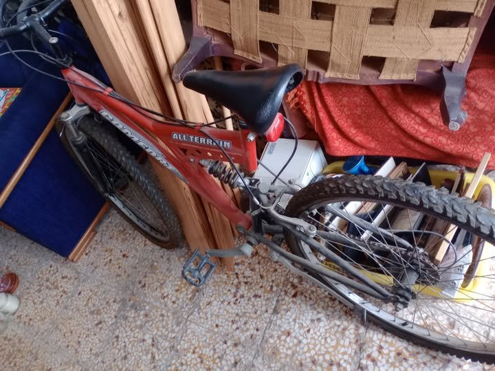 Χαρίστηκαν από την Κουζίνα Αλληλεγγύης Βόλου 