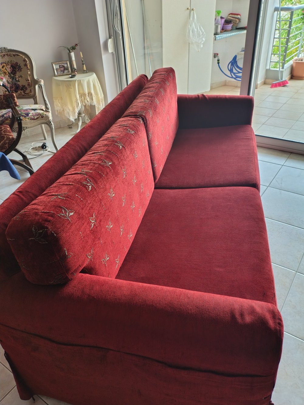 Χαρίστηκαν από την Κουζίνα Αλληλεγγύης Βόλου 