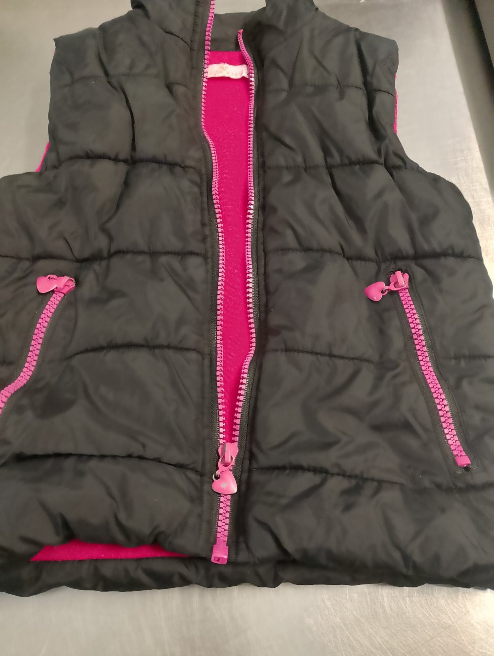 Χαρίστηκαν από την Κουζίνα Αλληλεγγύης Βόλου 