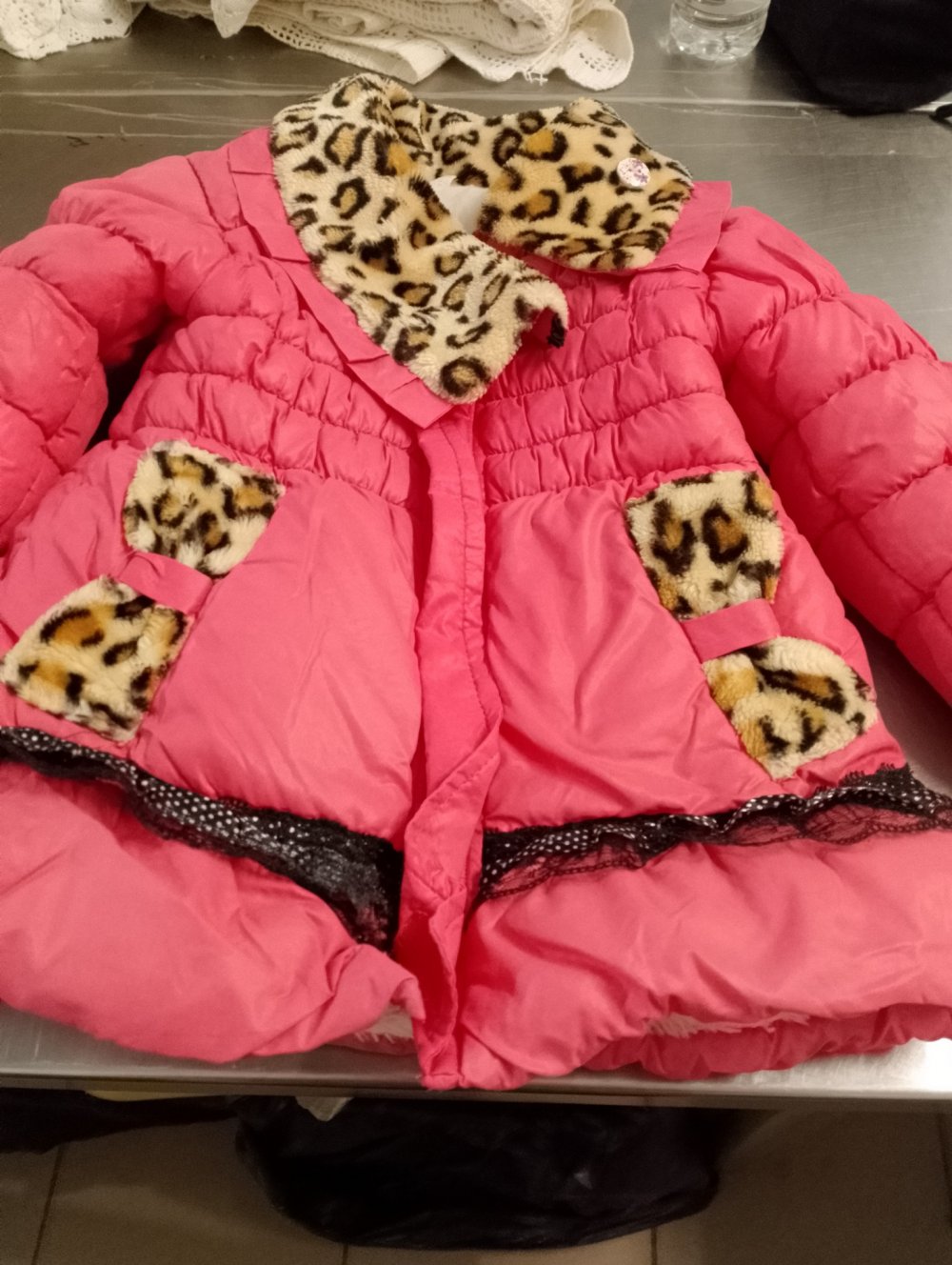 Χαρίστηκαν από την Κουζίνα Αλληλεγγύης Βόλου 