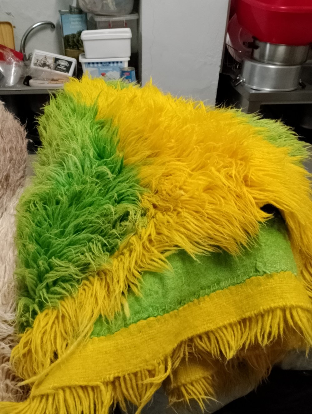 Χαρίστηκαν από την Κουζίνα Αλληλεγγύης Βόλου 