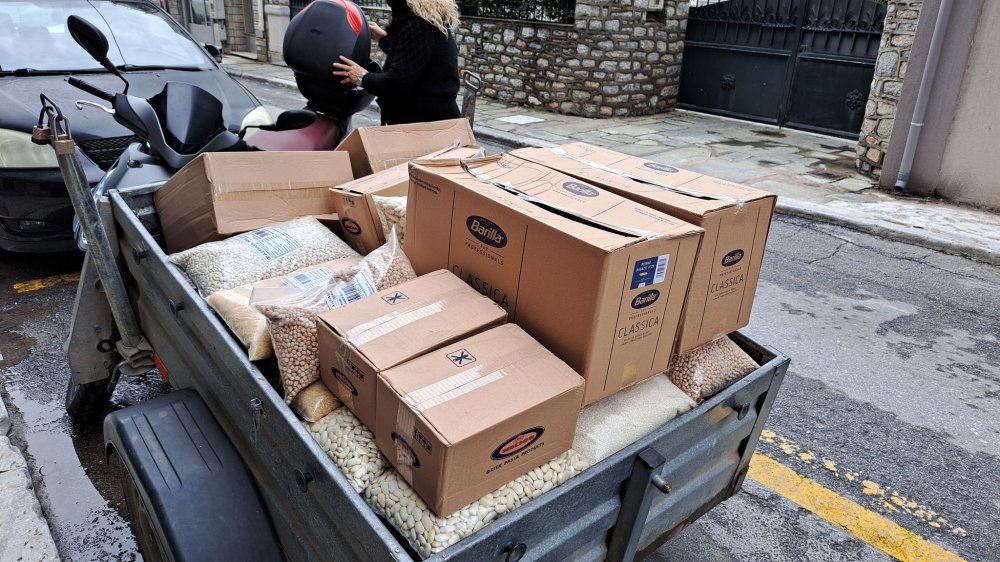 Η Κουζίνα Αλληλεγγύης Βόλου παρέλαβε τρόφιμα από συναυλία κοινωνικης αλληλεγγύης της Μπάντας του Πολεμικού Ναυτικού