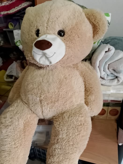 Χαρίστηκαν από την Κουζίνα Αλληλεγγύης Βόλου 